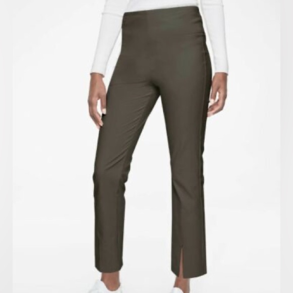 Athleta Wander Slim Straight Crop Pants
